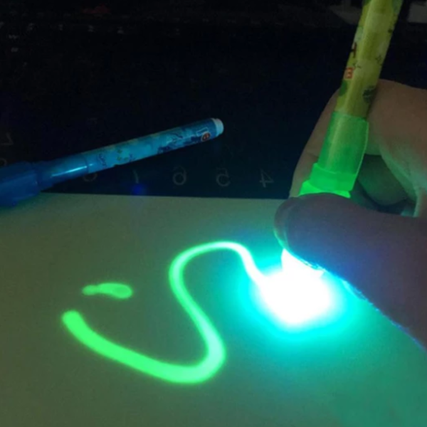 Draw With Light - For hours of fun for your kids!