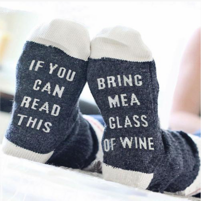 If You Can Read This, Bring Me a Glass of Wine Socks - FREE SHIP DEALS